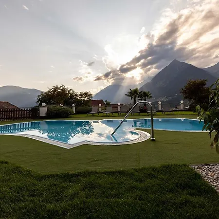 Hotel Finkenhof - Feel At 4*